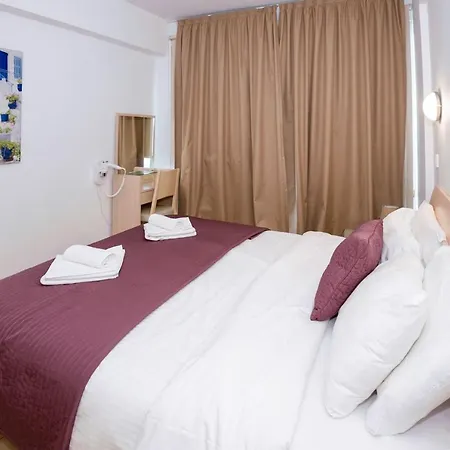 Casa vacanze Gabriela - Coralli Beachfront Protaras