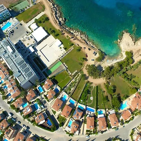 Holiday home Gabriela - Coralli Beachfront Protaras