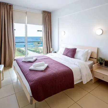 Gabriela - Coralli Beachfront Holiday home